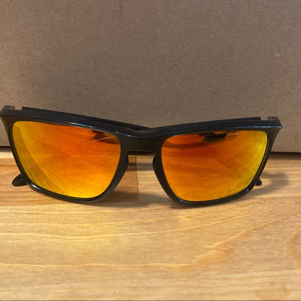 Oakley Sylas 57 17